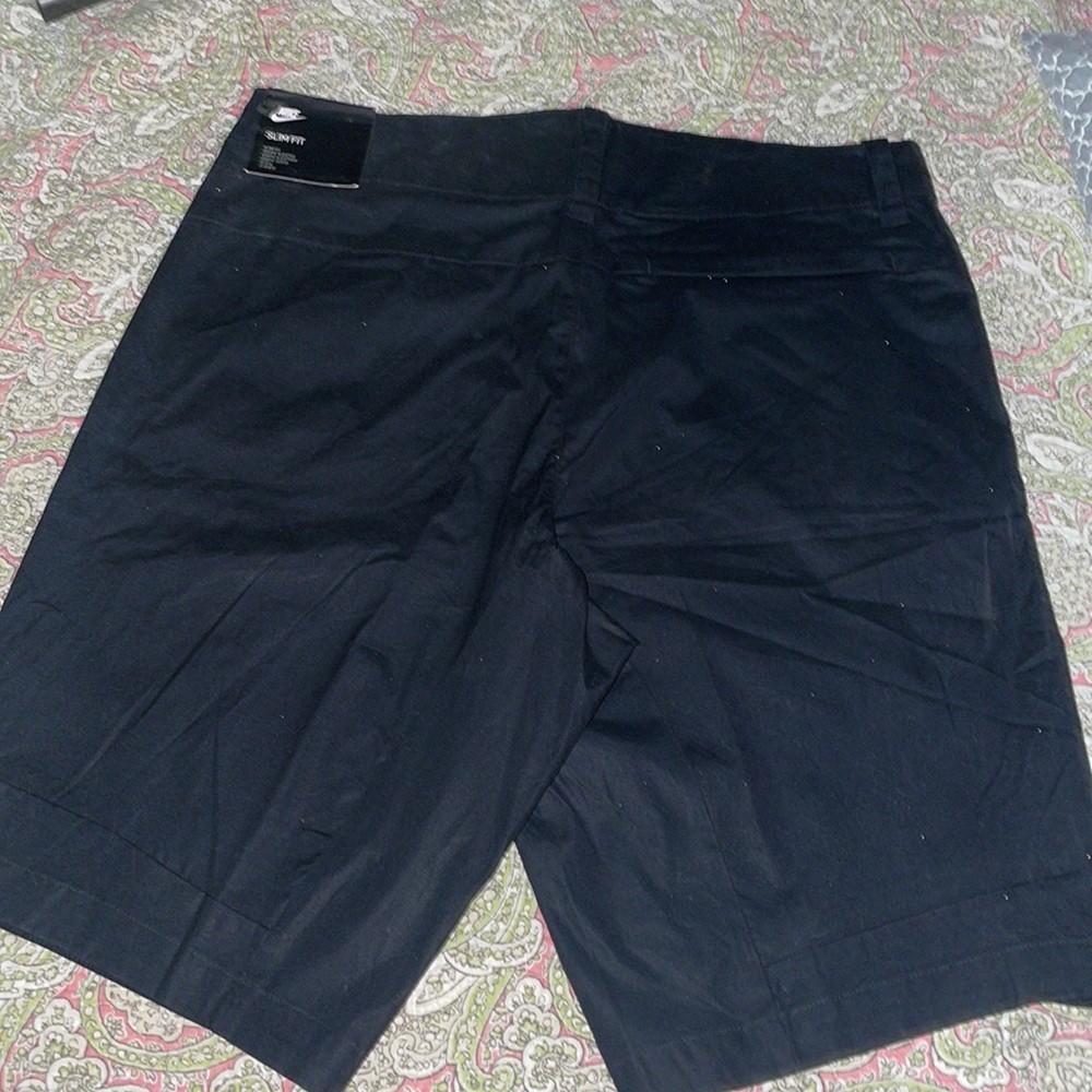 BNWT Nike slim fit, black, we/dry “hybrid” style shorts size 34 in men’s sizes. - Picture 6 of 9